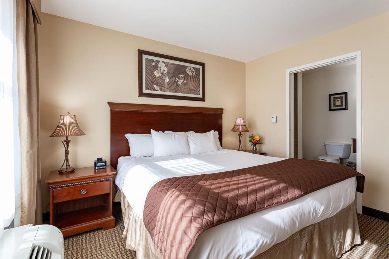 ואוסאו Jefferson Street Inn, A Member Of Radisson Individuals מראה חיצוני תמונה